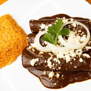 Enchiladas Oaxaqueñas